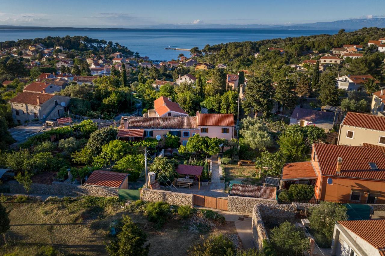 Vacation House Orange Veli Lošinj Exterior foto